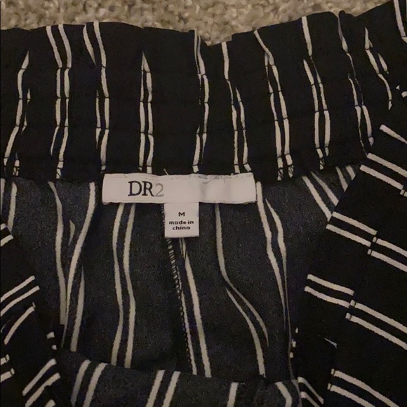 Striped crepe shorts - Picture 3 of 4